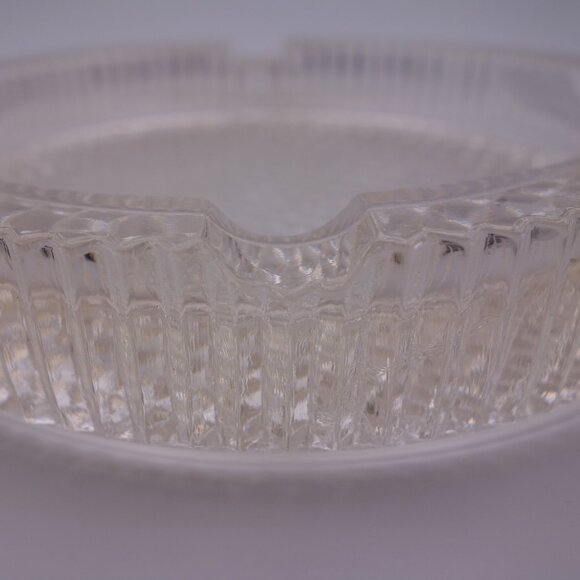 Circle Cigar Ash Tray with some Weight To it! - Picture 3 of 12